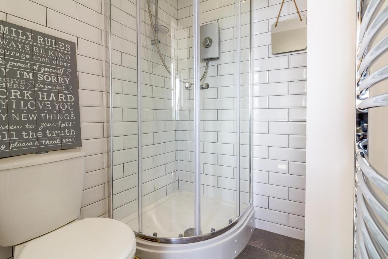 Beautiful 1 Bed Apartment In The Heart Of Matlock Matlock  Exterior foto